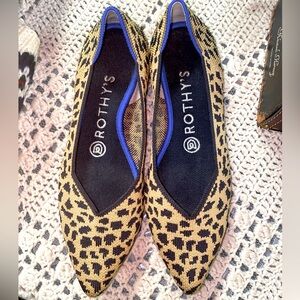 Rothy's “The Point”  Leopard Print Women's Flats Sz 7W